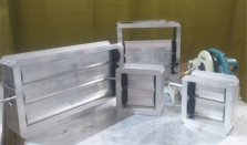 Алюминиевый воздушный клапан  - Изготовление знаков и стендов, услуги печати, компания «ЗнакЪ 96»